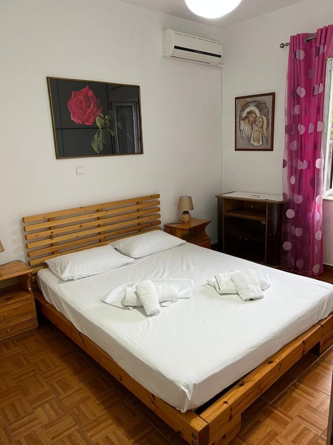 Goni Guest House Saranda Dış mekan fotoğraf